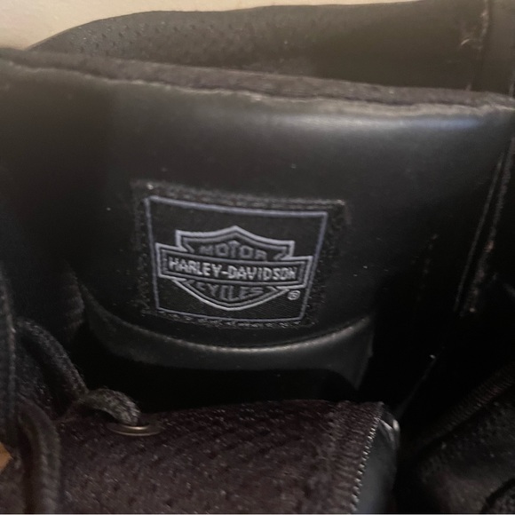 Harley Davidson riding boots!! - Picture 2 of 5